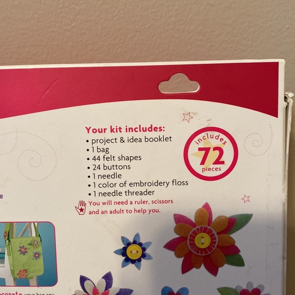 American Girl Crafts - Fun Fabric Bag - Picture 3 of 15